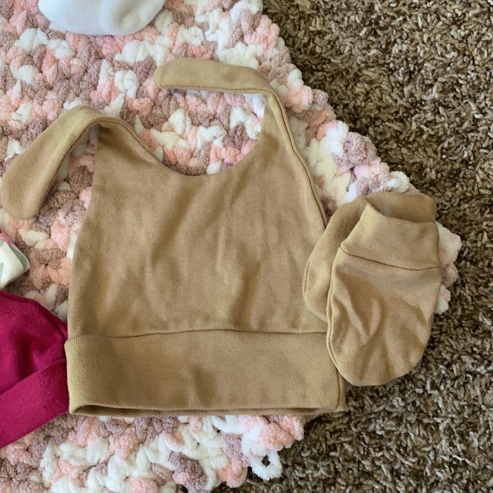 Baby Girl Bundle Mittens, Hats, and Slippers - Picture 11 of 14